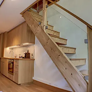 https://brevent-meleze.hotels-rhonealpes.com