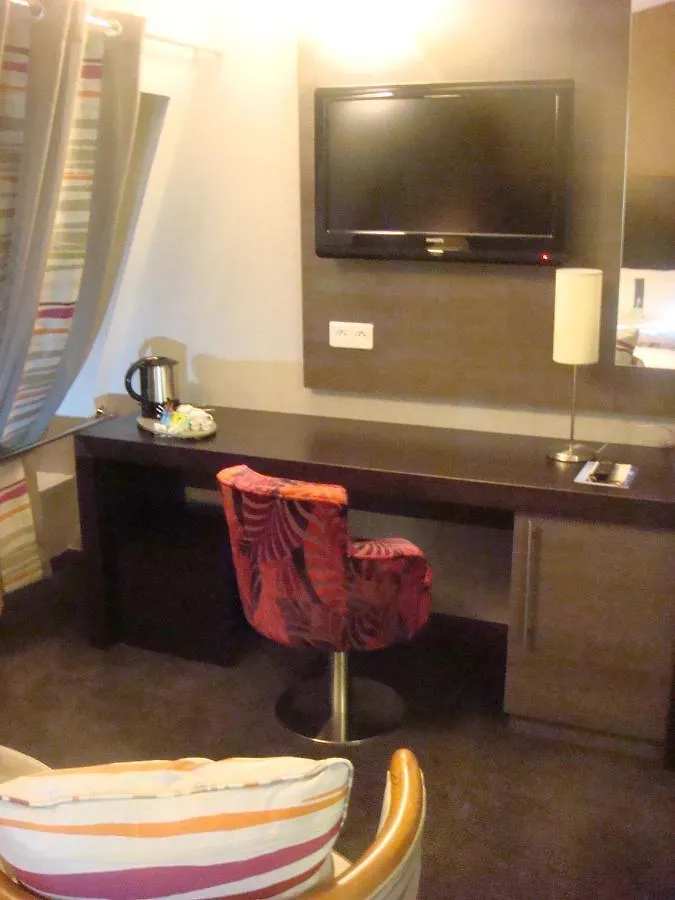 Hotel Holiday Inn Paris Montmartre By Ihg